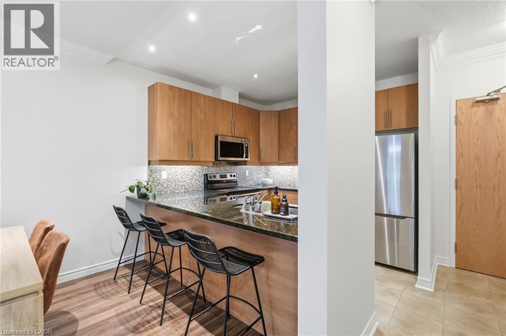 1980 Imperial Way Unit# 103, Burlington, Ontario  L7L 0E7 - Photo 14 - 40820129