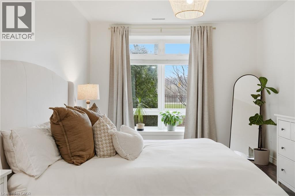 1980 Imperial Way Unit# 103, Burlington, Ontario  L7L 0E7 - Photo 30 - 40820129