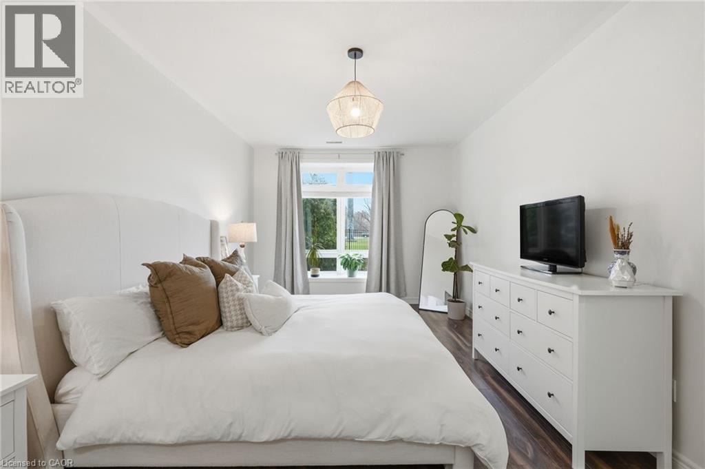 1980 Imperial Way Unit# 103, Burlington, Ontario  L7L 0E7 - Photo 31 - 40820129