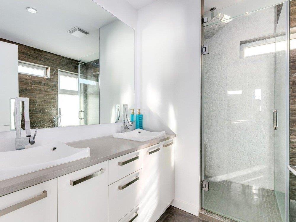 15061 Victoria Avenue, White Rock, British Columbia  V4B 1G4 - Photo 14 - R3092787