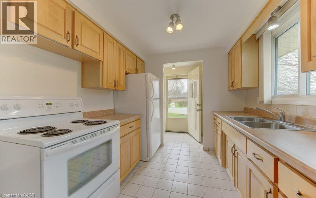 34 Geneva Crescent, Kitchener, Ontario  N2E 1M9 - Photo 9 - 40821544