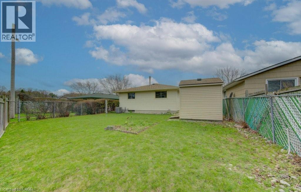 34 Geneva Crescent, Kitchener, Ontario  N2E 1M9 - Photo 43 - 40821544