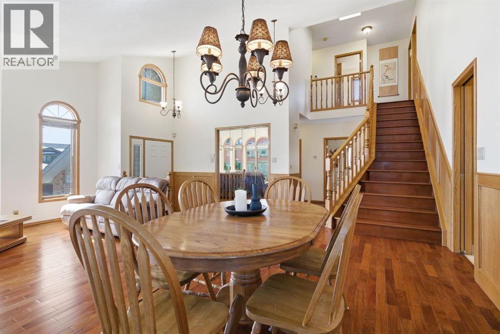 30 Edgeview Road NW, Calgary, Alberta  T3A 4T8 - Photo 6 - A2301593