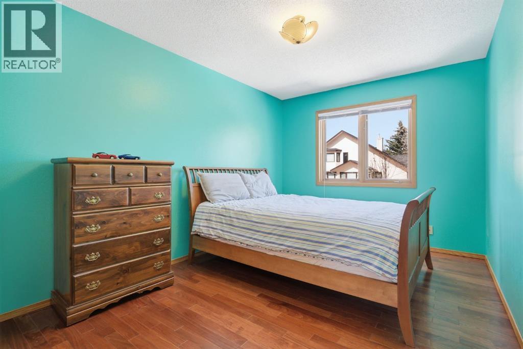 30 Edgeview Road NW, Calgary, Alberta  T3A 4T8 - Photo 35 - A2301593