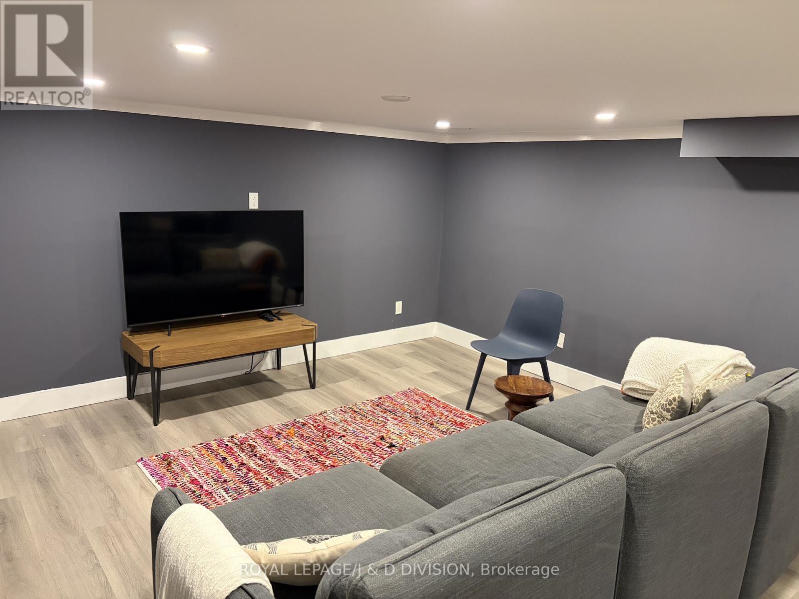 23 Latimer Avenue, Toronto, Ontario  M5N 2M1 - Photo 22 - C13007894