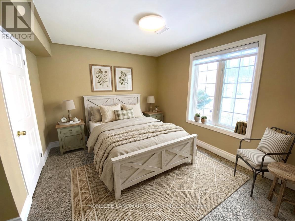 1976 Forest Valley Drive, Innisfil, Ontario  L9S 4A5 - Photo 24 - N12898324