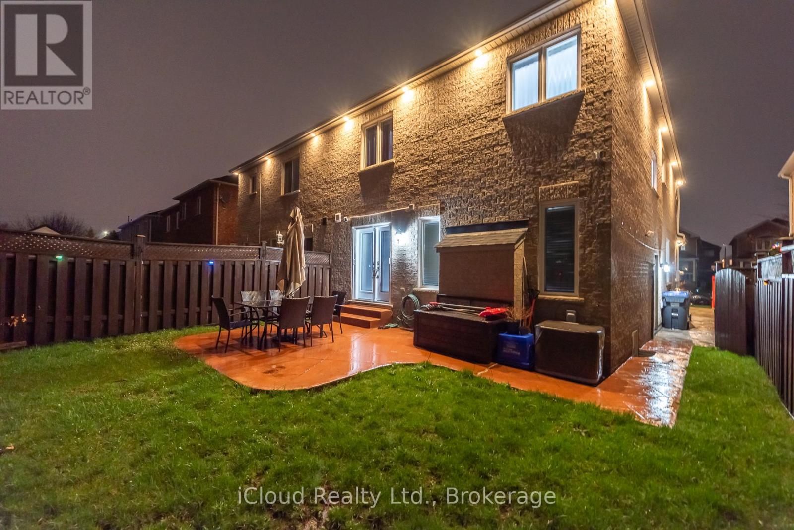 5922 Delle Donne Drive, Mississauga, Ontario  L5M 7A3 - Photo 43 - W12999370