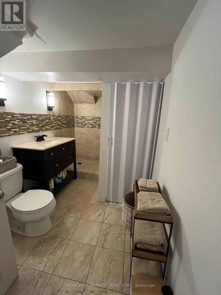 95 East 35th Street, Hamilton, Ontario  L8V 3X9 - Photo 22 - X12911822