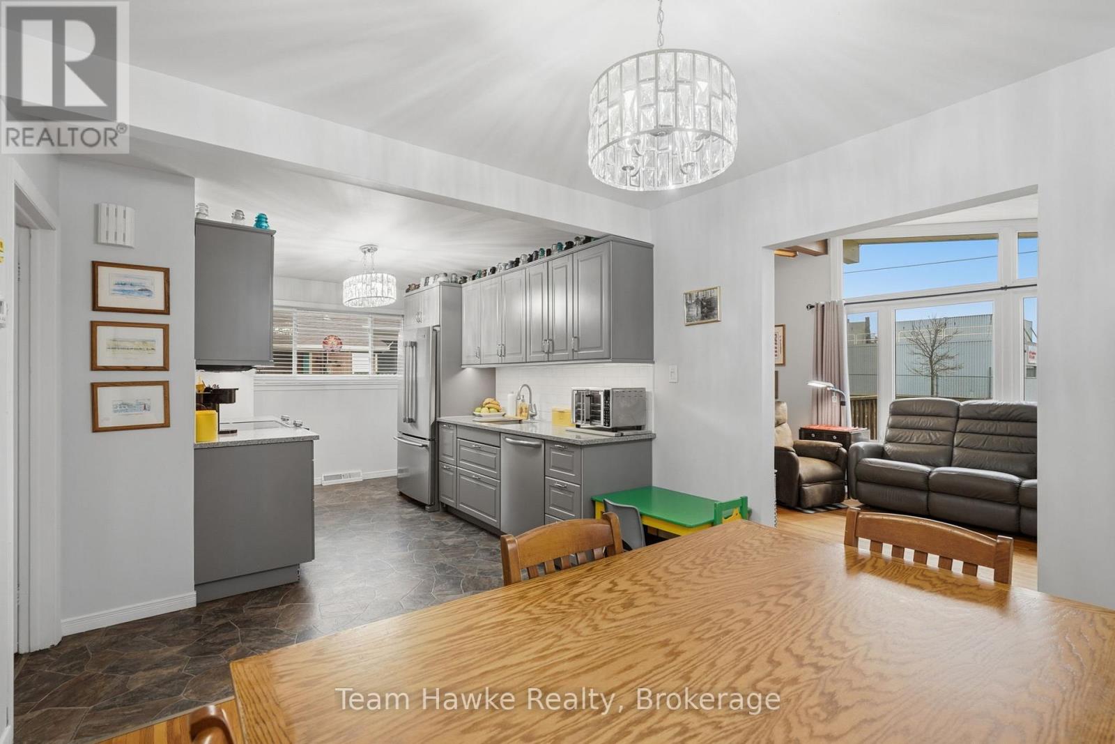 291 Ellen Street, Midland, Ontario  L4R 2H1 - Photo 11 - S13008656