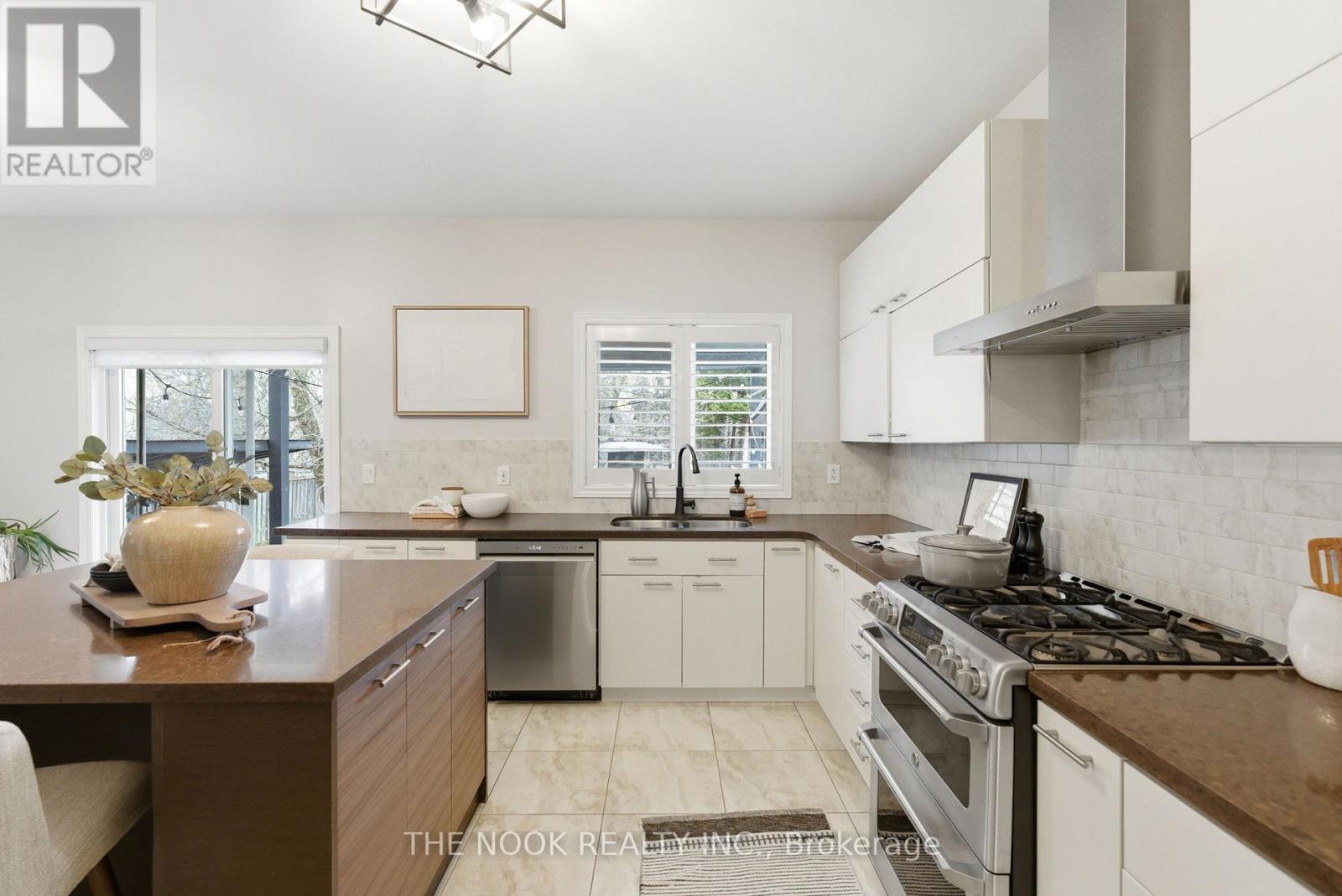 21 St Magnus Drive, Toronto, Ontario  M1C 0C5 - Photo 15 - E13008590