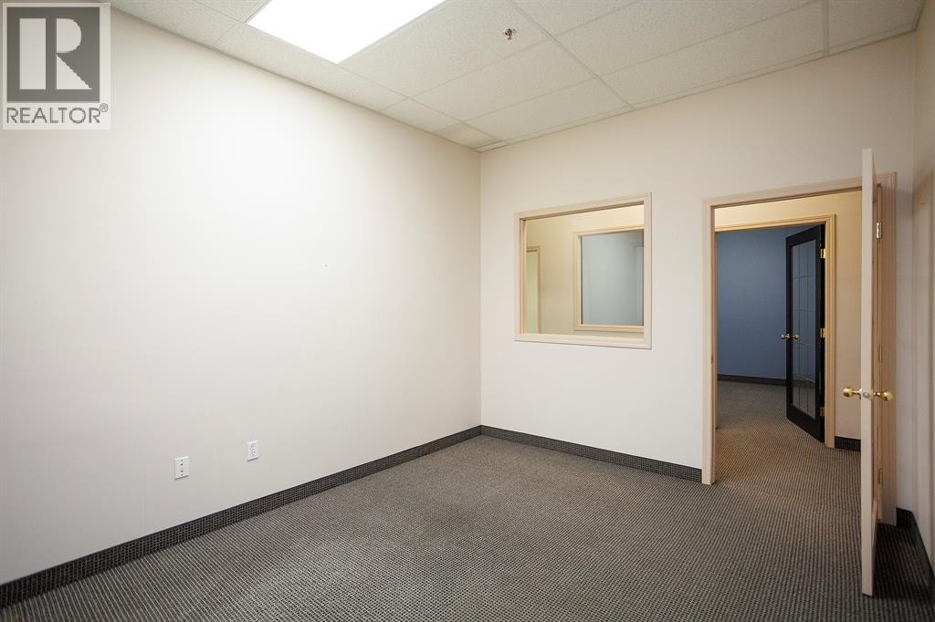 203, 4807 50 Avenue, Red Deer, Alberta  T4N 4A5 - Photo 9 - A2285181