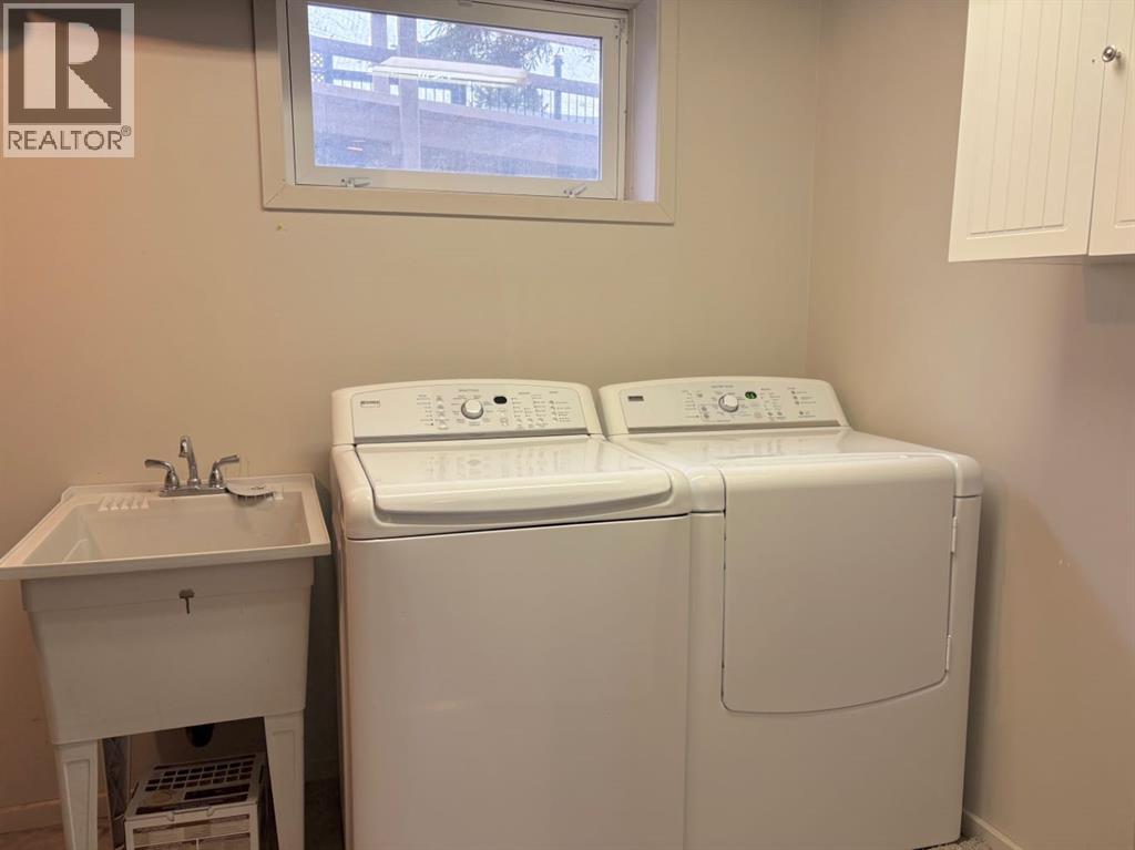 5336 52 Streetclose, Rocky Mountain House, Alberta  T4T 1G9 - Photo 30 - A2302333