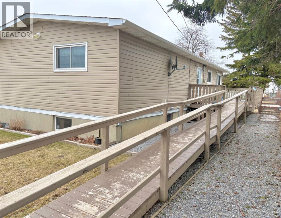 5336 52 Streetclose, Rocky Mountain House, Alberta  T4T 1G9 - Photo 34 - A2302333