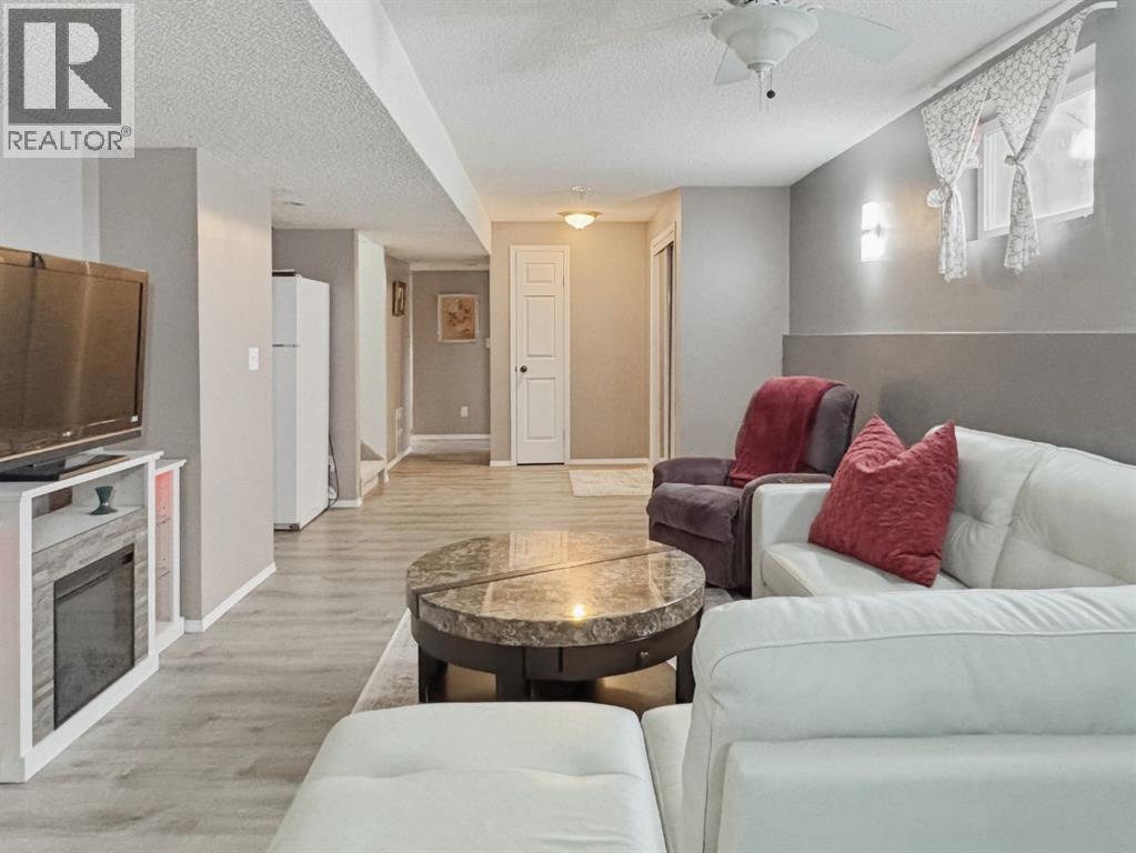 5336 52 Streetclose, Rocky Mountain House, Alberta  T4T 1G9 - Photo 21 - A2302333