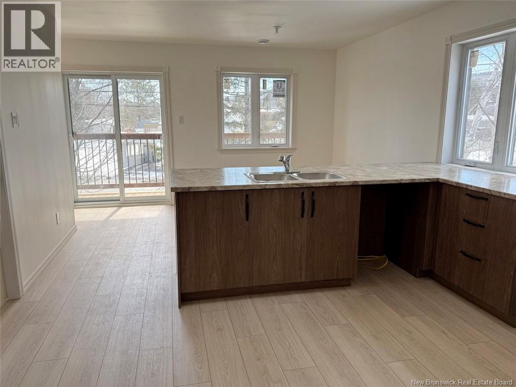 369 Victoria Street, Edmundston, New Brunswick  E3V 2K1 - Photo 5 - NB125098