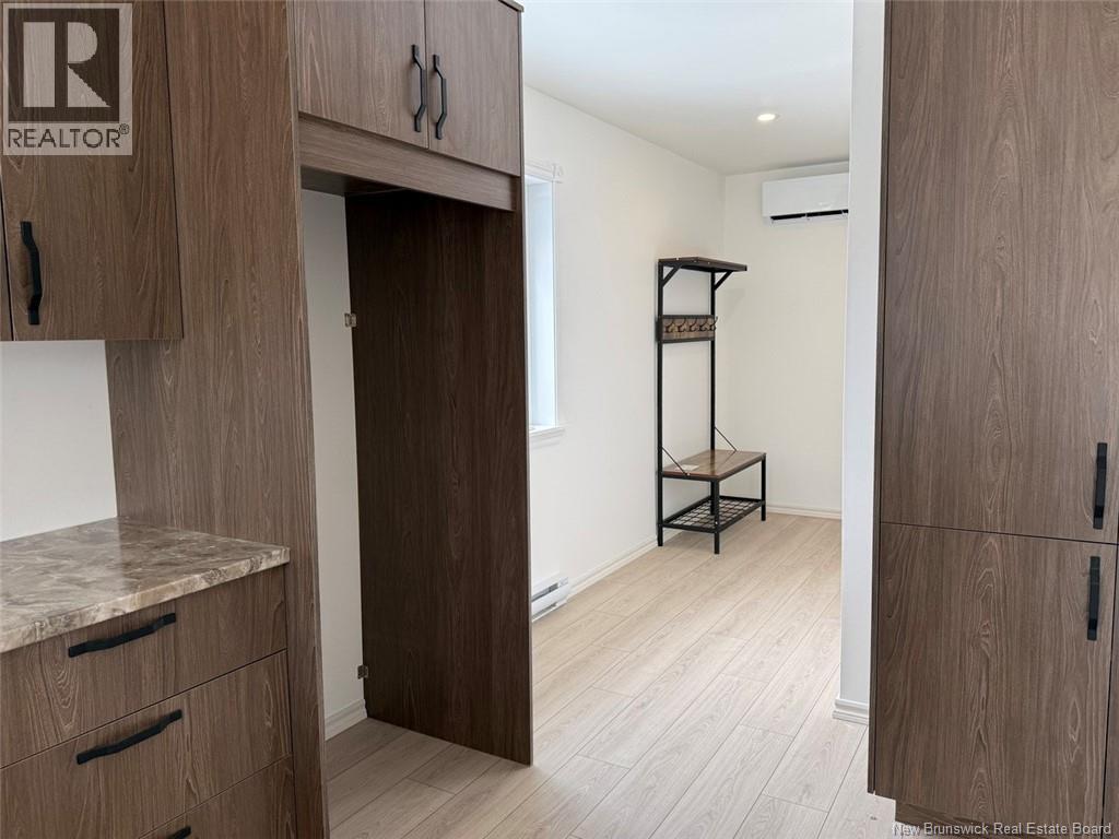 369 Victoria Street, Edmundston, New Brunswick  E3V 2K1 - Photo 6 - NB125098