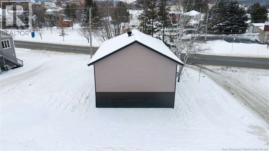 369 Victoria Street, Edmundston, New Brunswick  E3V 2K1 - Photo 16 - NB125098