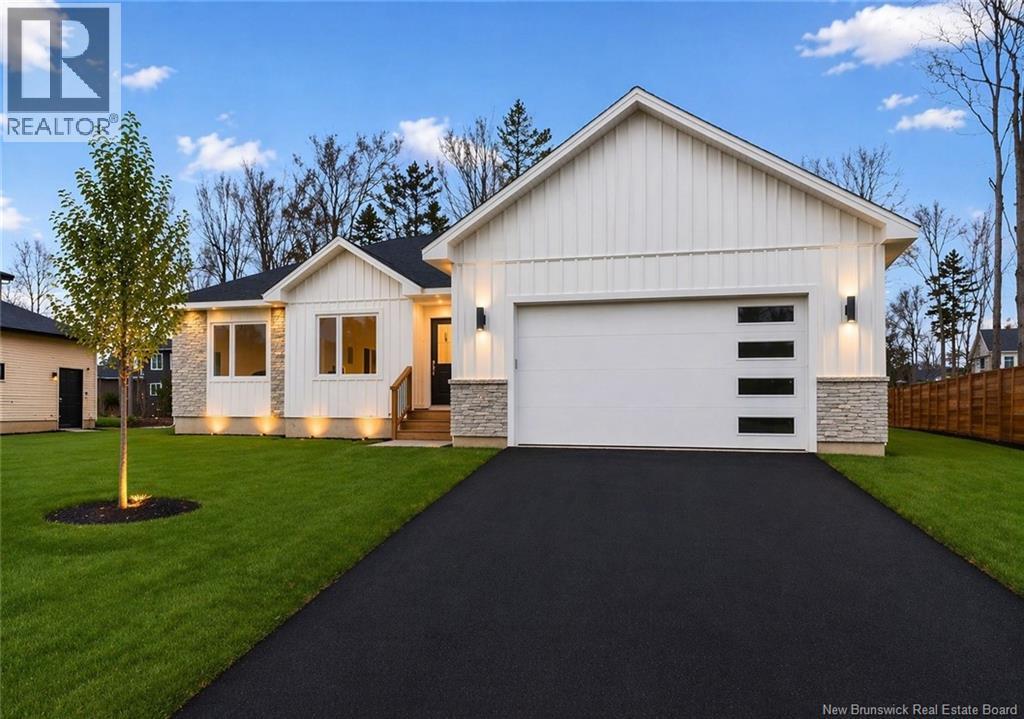 94 Adrienne Court, Dieppe, New Brunswick  E1A 9V2 - Photo 1 - NB133143