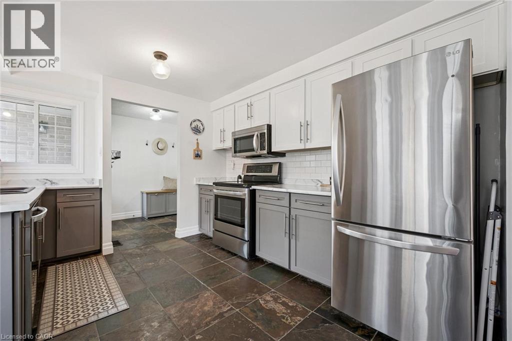 106 Woodlawn Road E Unit# 3, Guelph, Ontario  N1E 1B7 - Photo 3 - 40821354