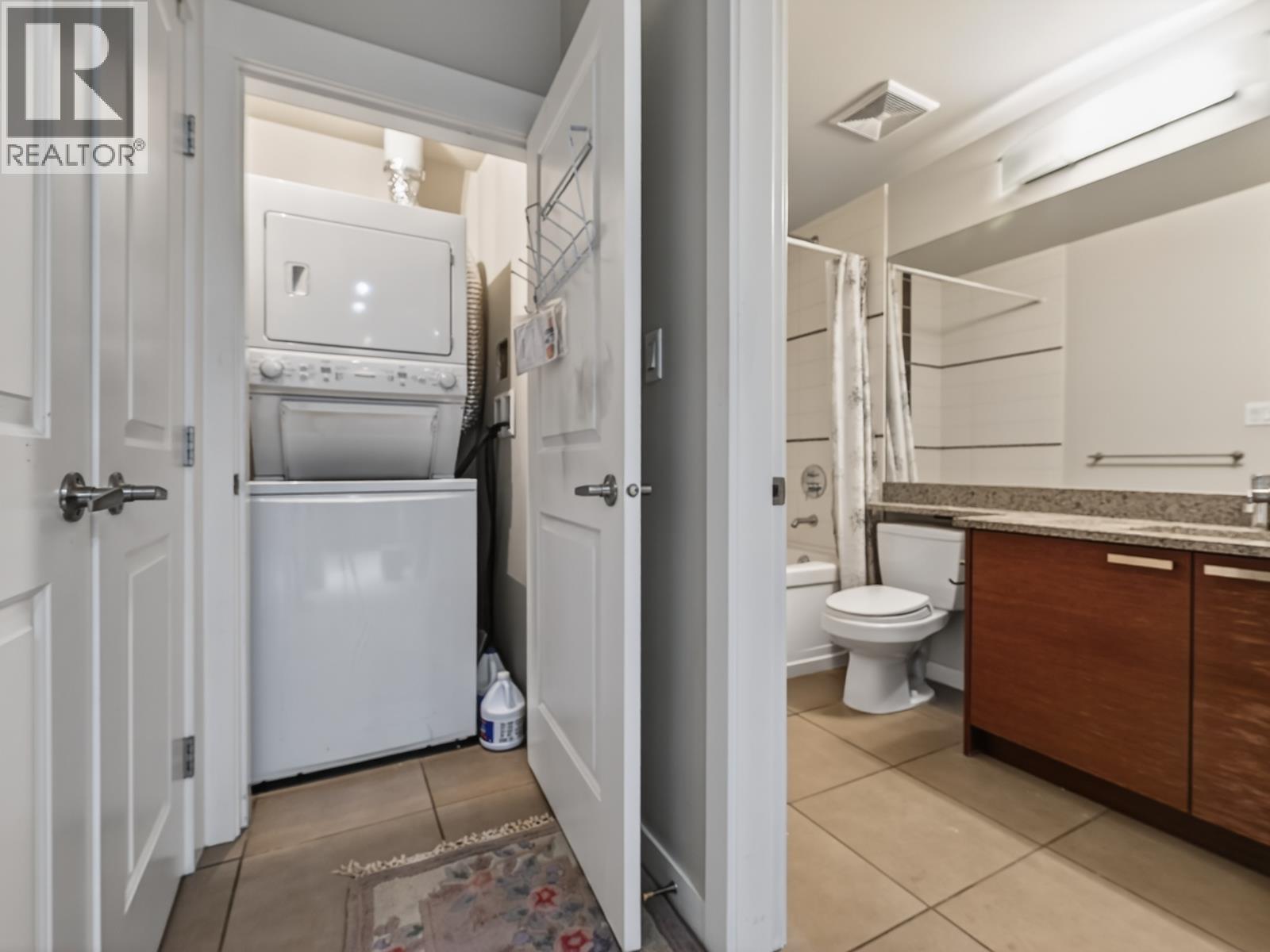 302 4365 Hastings Street, Burnaby, British Columbia  V5C 2J7 - Photo 9 - R3111385