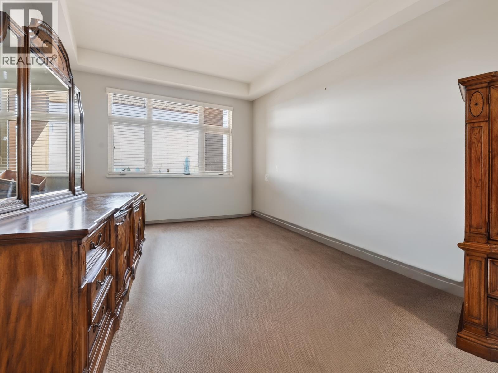 302 4365 Hastings Street, Burnaby, British Columbia  V5C 2J7 - Photo 6 - R3111385