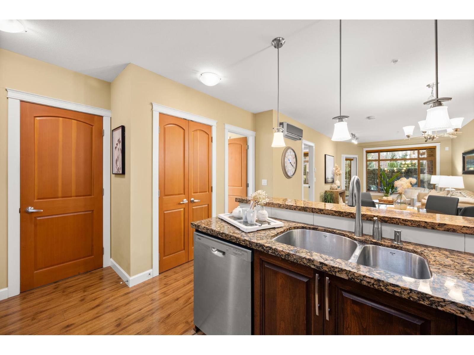 B115 8067 207 Street, Langley, British Columbia  V2Y 0N9 - Photo 8 - R3103392