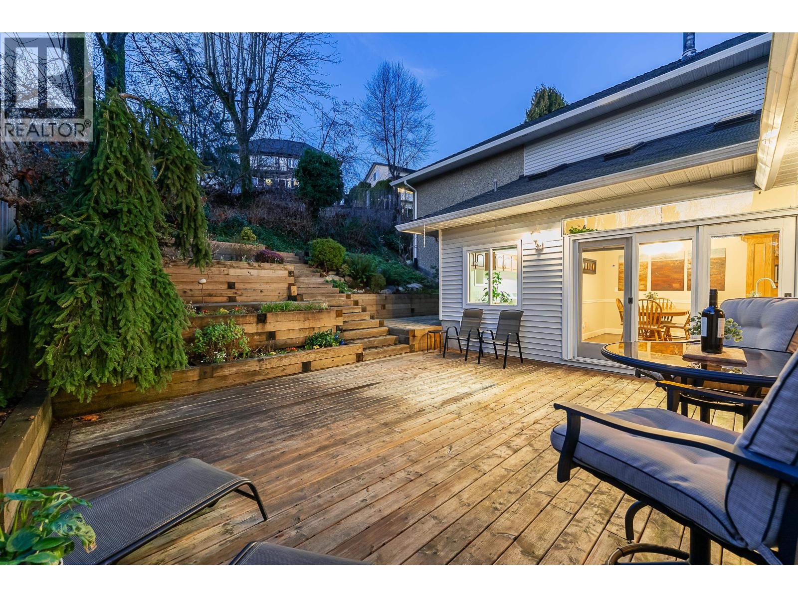 408 Riverview Crescent, Coquitlam, British Columbia  V3C 4X8 - Photo 33 - R3111965