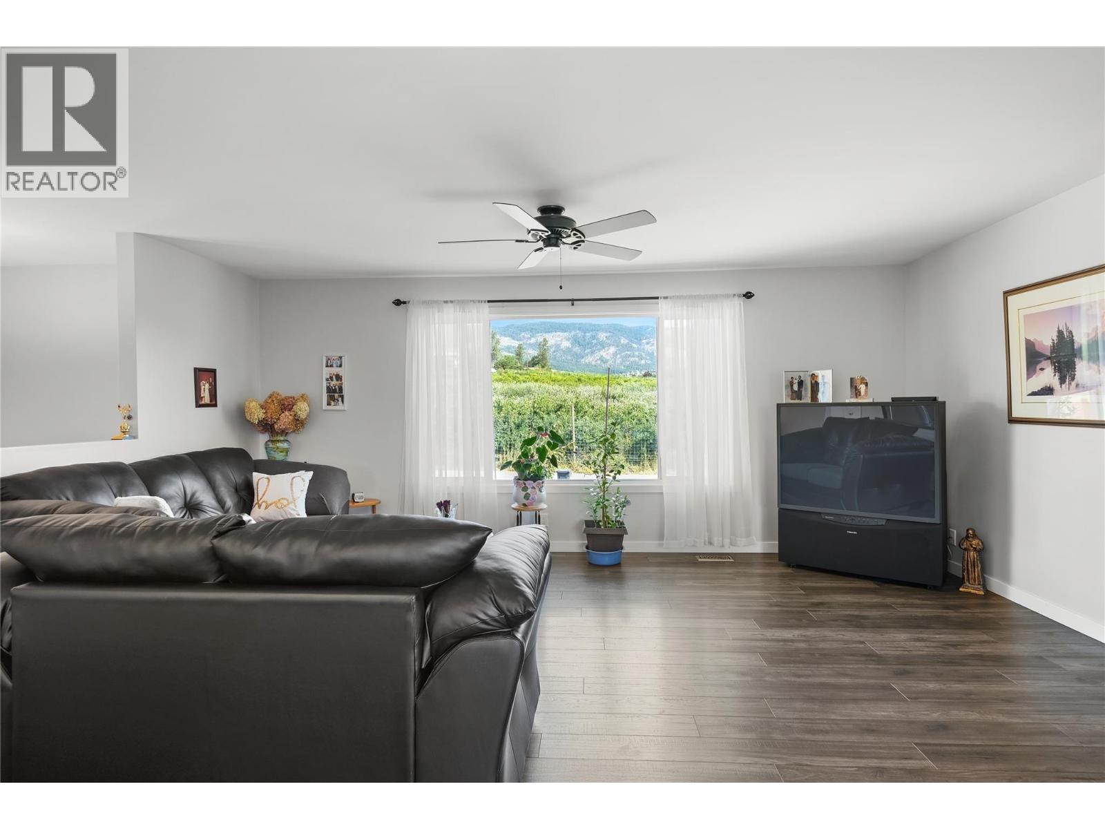 2519 Solar Road West Kelowna Photo 6