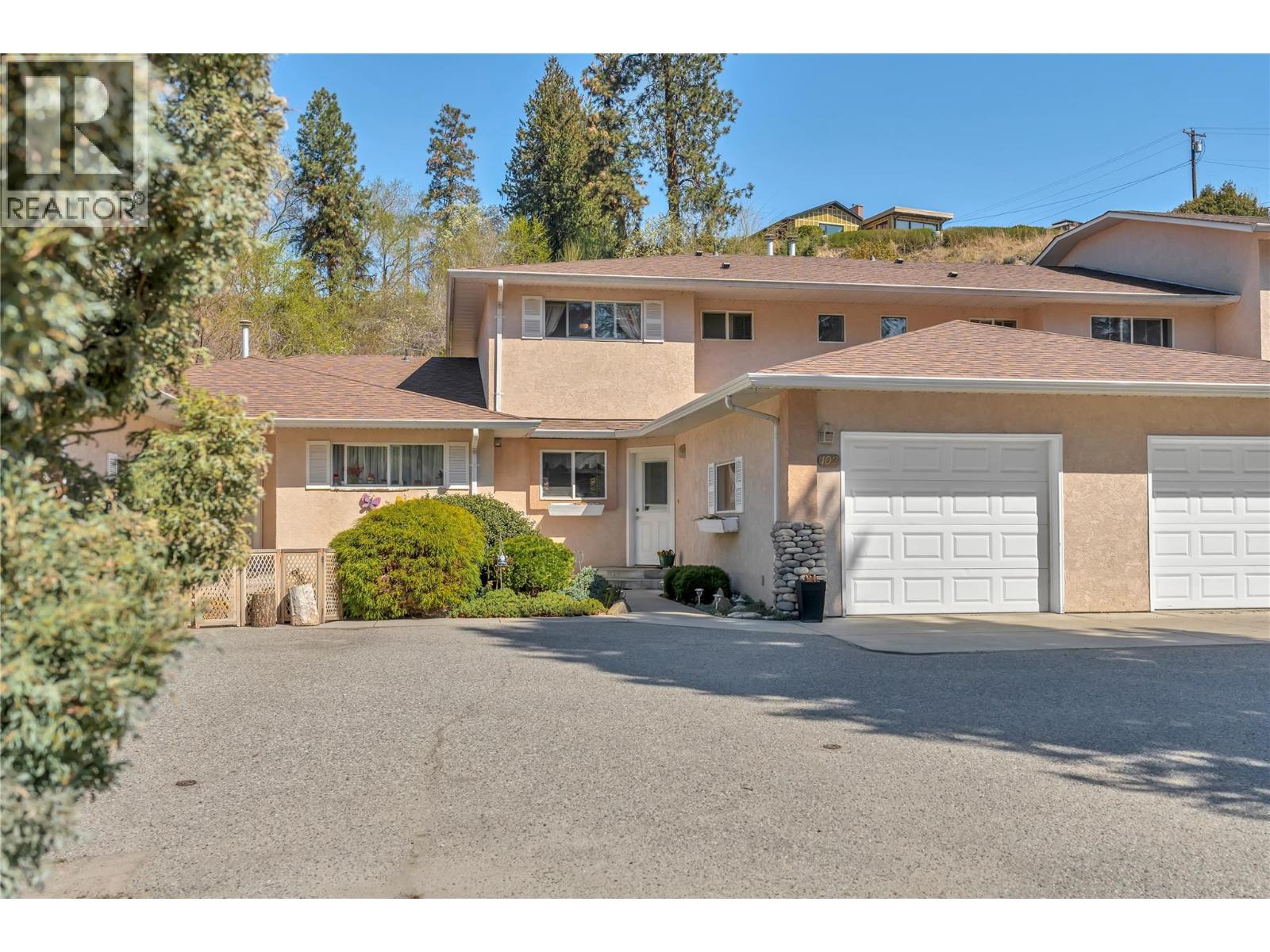 955 Robinson Avenue Unit# 102, Naramata, British Columbia  V0H 1N1 - Photo 4 - 10382147