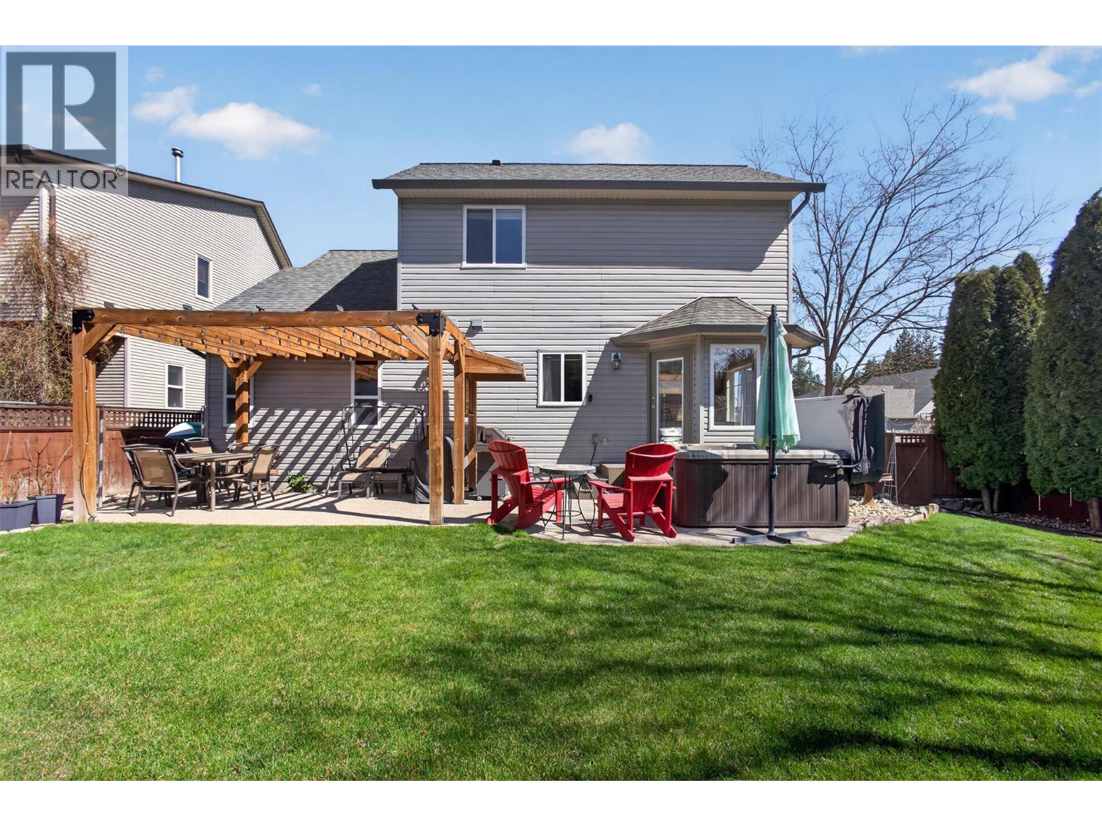 2097 Rose Anne Court West Kelowna Photo 13