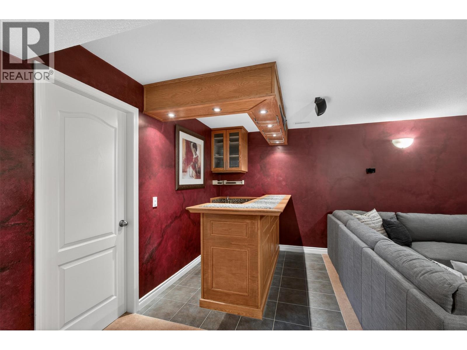 2097 Rose Anne Court West Kelowna Photo 36