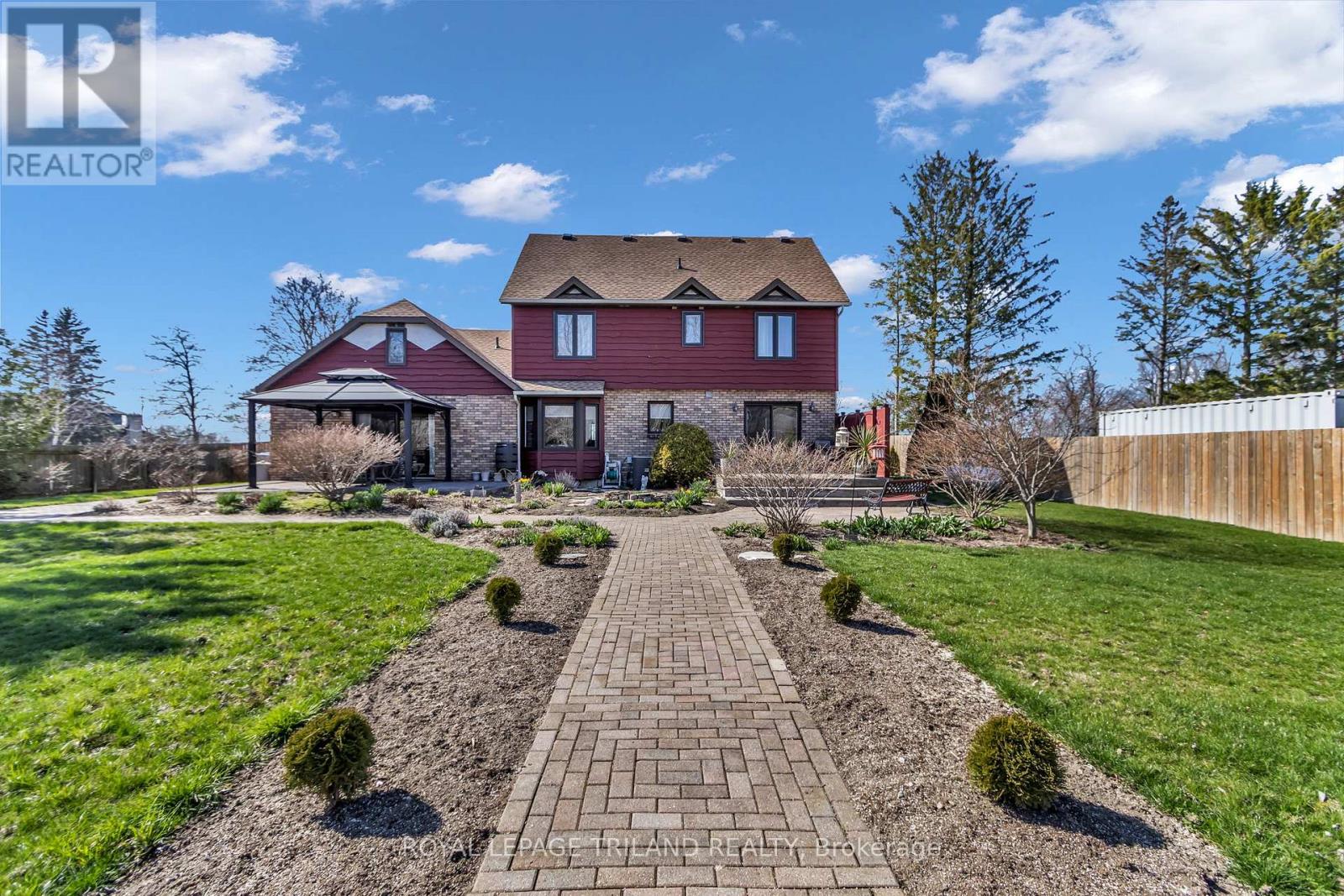 5257 Cliff Road, Lambton Shores, Ontario  N0N 1J7 - Photo 41 - X13008700