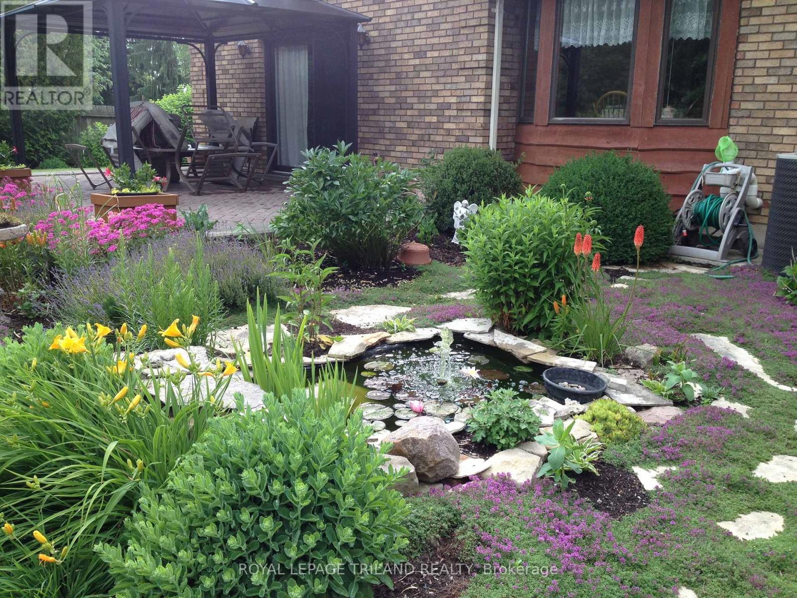 5257 Cliff Road, Lambton Shores, Ontario  N0N 1J7 - Photo 45 - X13008700