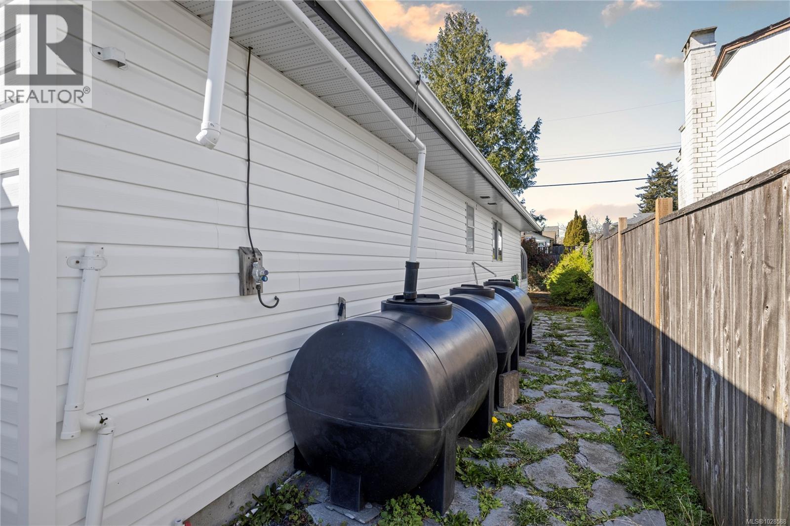 625 Forsyth Ave, Parksville, British Columbia  V9P 1G9 - Photo 40 - 1028588