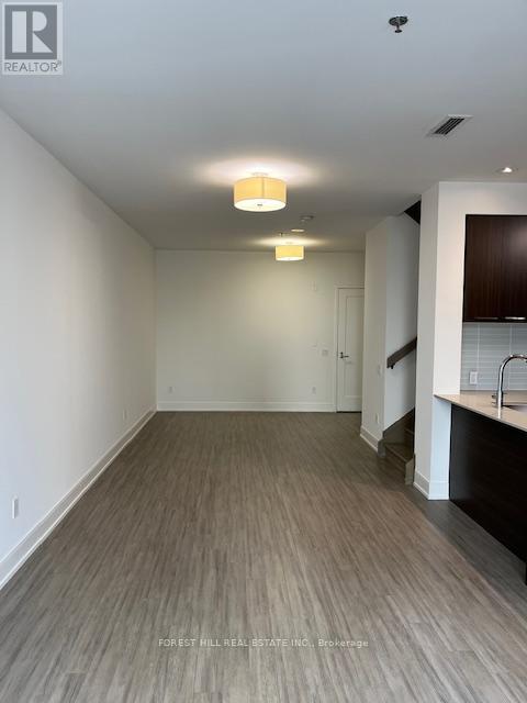 Th2 - 310 Tweedsmuir Avenue, Toronto, Ontario  M5P 2Y2 - Photo 13 - C13008534