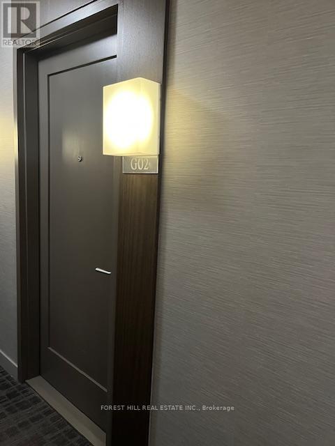 Th2 - 310 Tweedsmuir Avenue, Toronto, Ontario  M5P 2Y2 - Photo 3 - C13008534