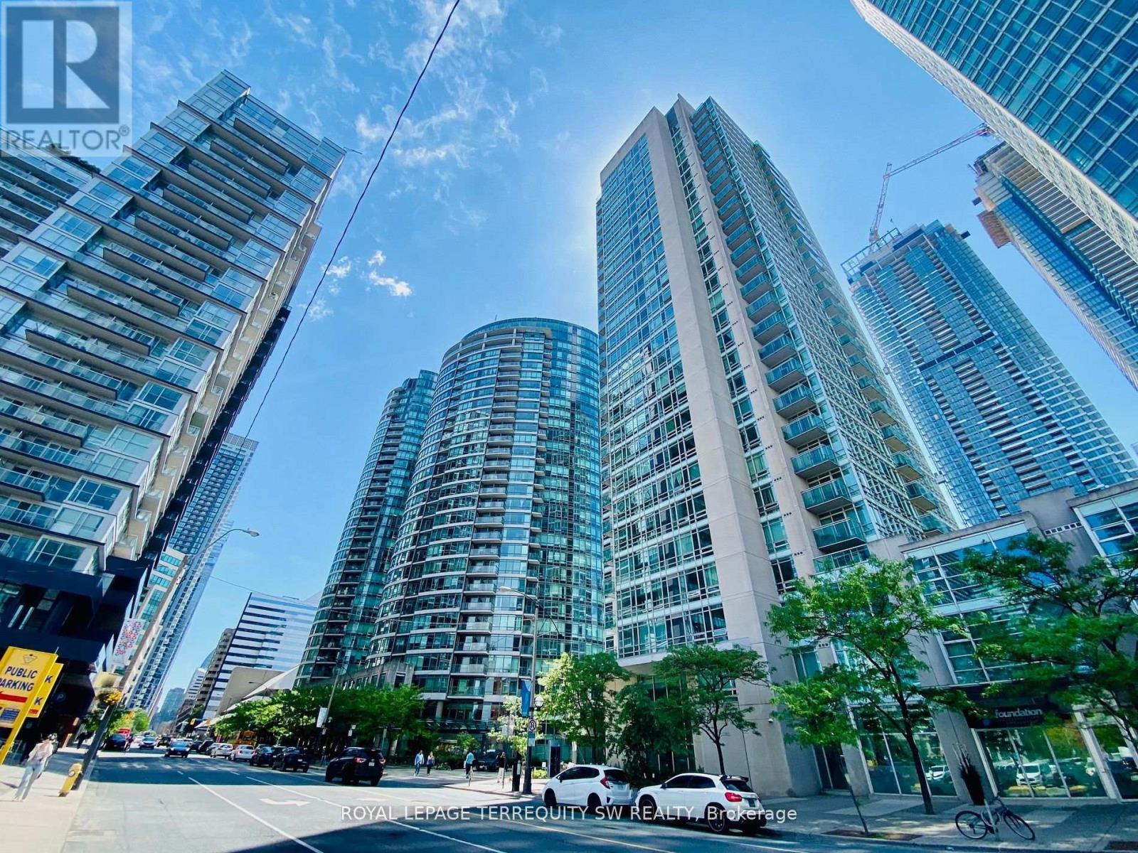 2010 - 373 Front Street W, Toronto, Ontario  M5V 3R7 - Photo 14 - C13008670