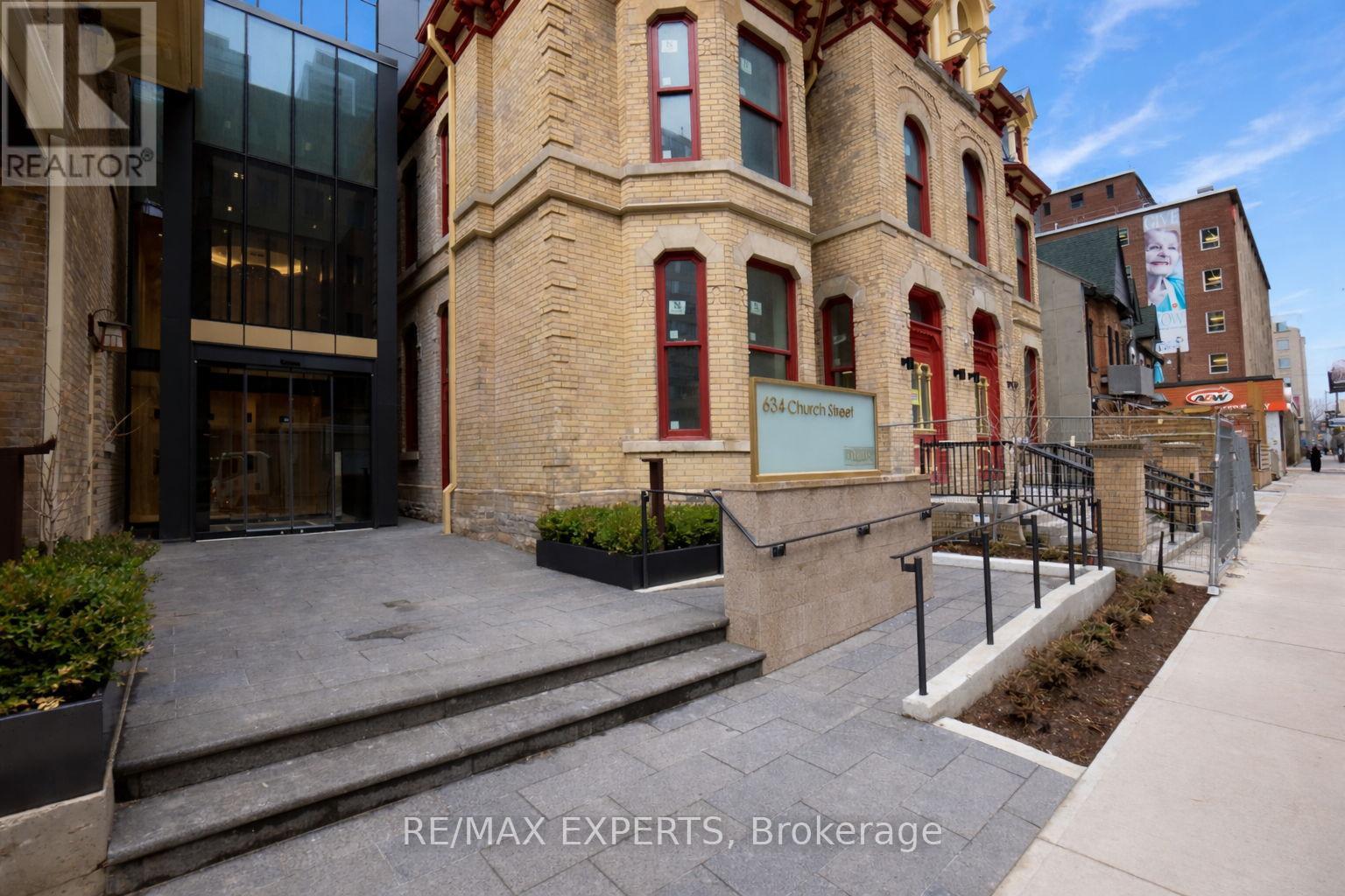 2707 - 634 Church Street, Toronto, Ontario  M4Y 2G3 - Photo 2 - C13008686