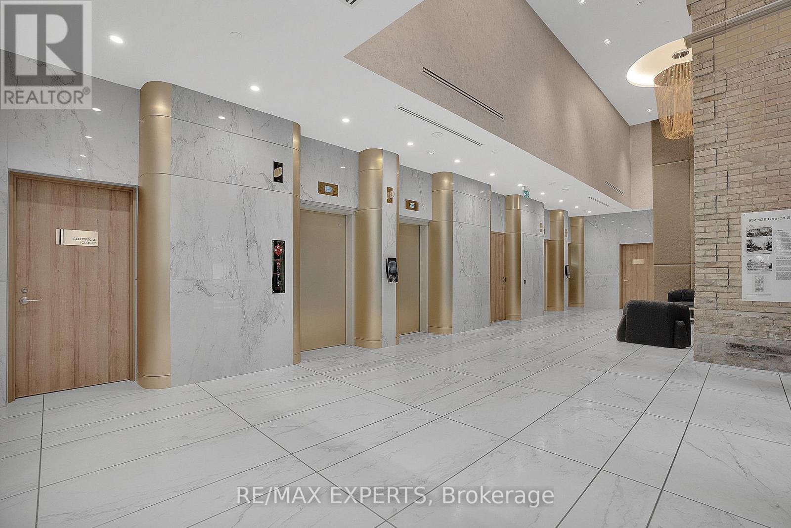 2707 - 634 Church Street, Toronto, Ontario  M4Y 2G3 - Photo 4 - C13008686