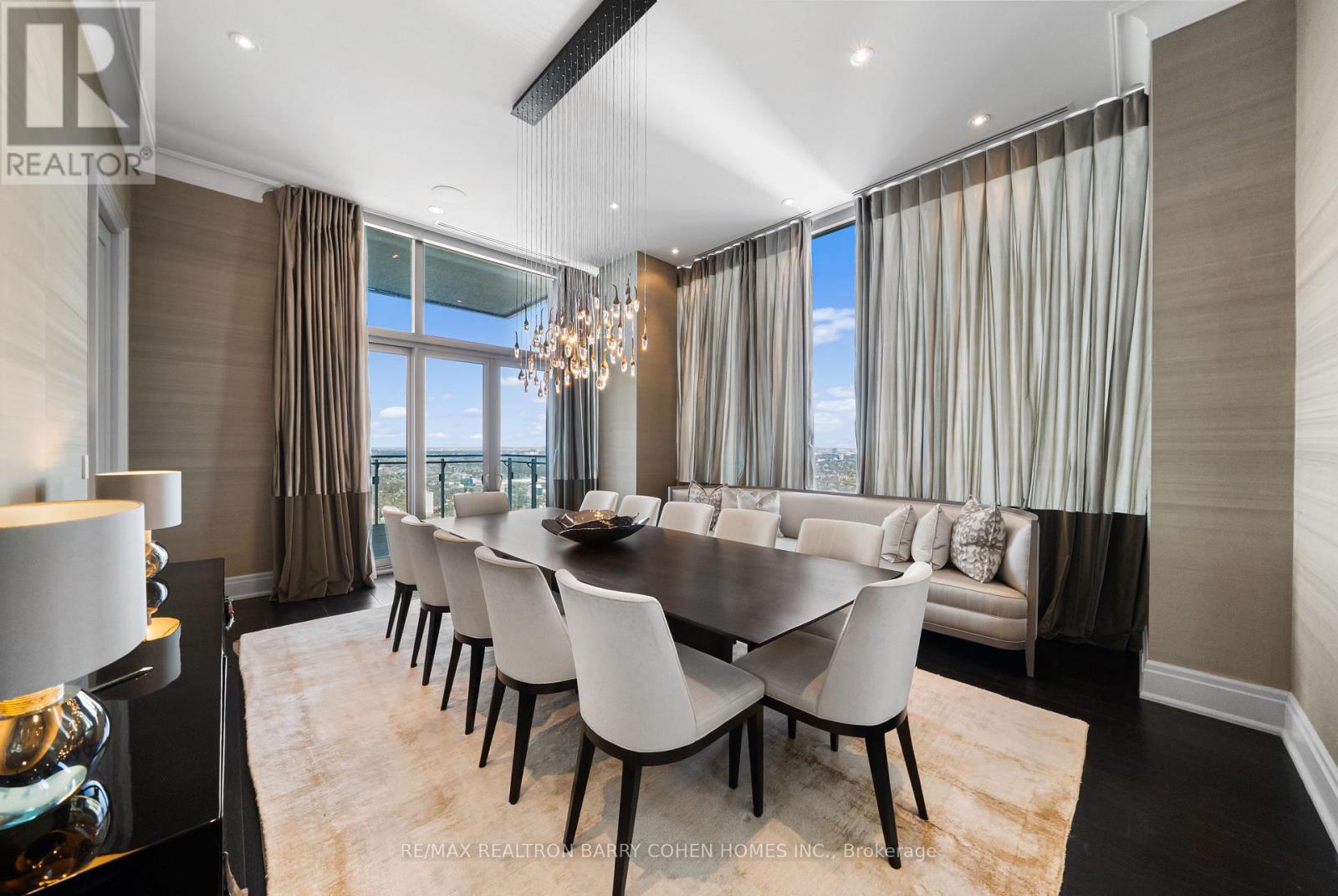 5201 - 50 Yorkville Avenue, Toronto, Ontario  M4W 0A3 - Photo 9 - C13008702