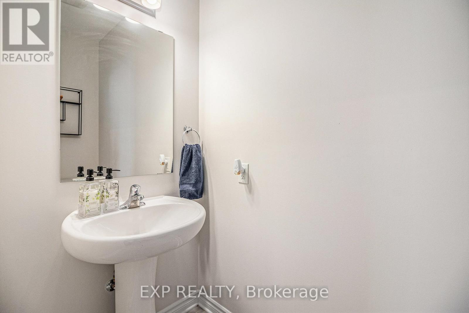 107 Rallidale Street, Ottawa, Ontario  K1X 0G7 - Photo 14 - X13008488