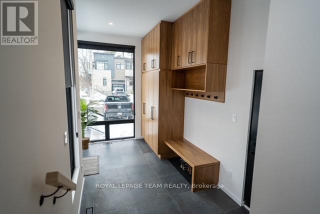 358 Byron Avenue, Ottawa, Ontario  K1Z 5S3 - Photo 2 - X13008504