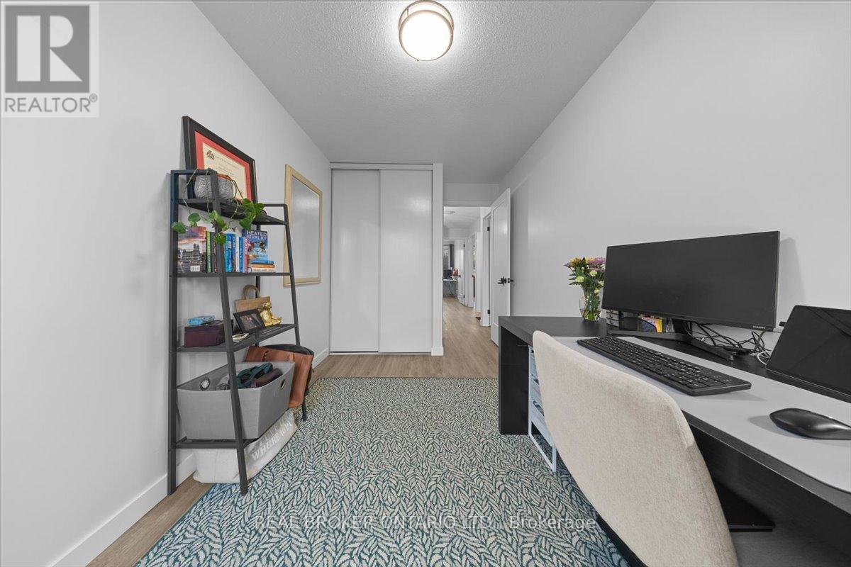 2049 Stonehenge Crescent, Ottawa, Ontario  K1B 4N7 - Photo 23 - X13008520