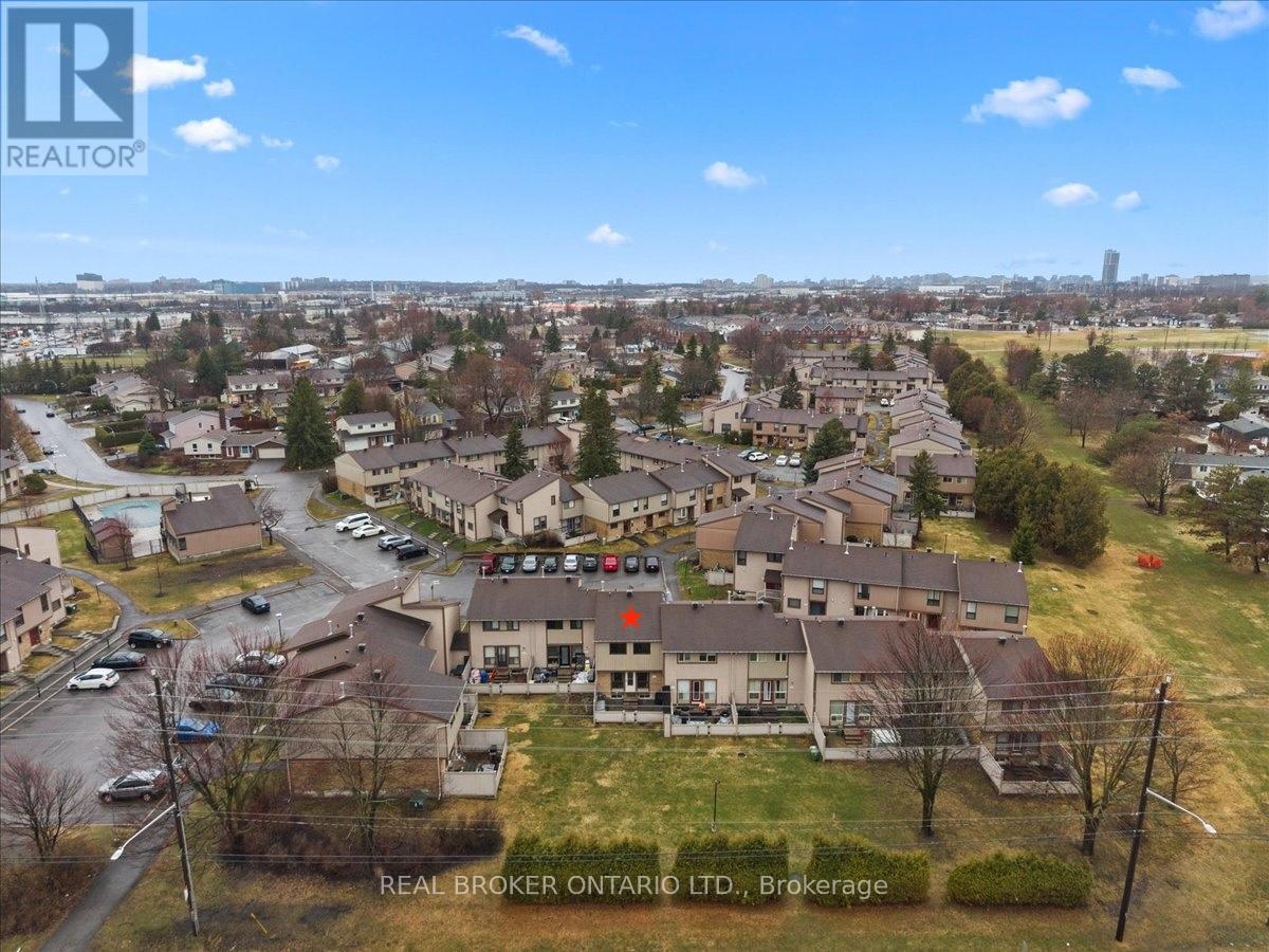 2049 Stonehenge Crescent, Ottawa, Ontario  K1B 4N7 - Photo 40 - X13008520