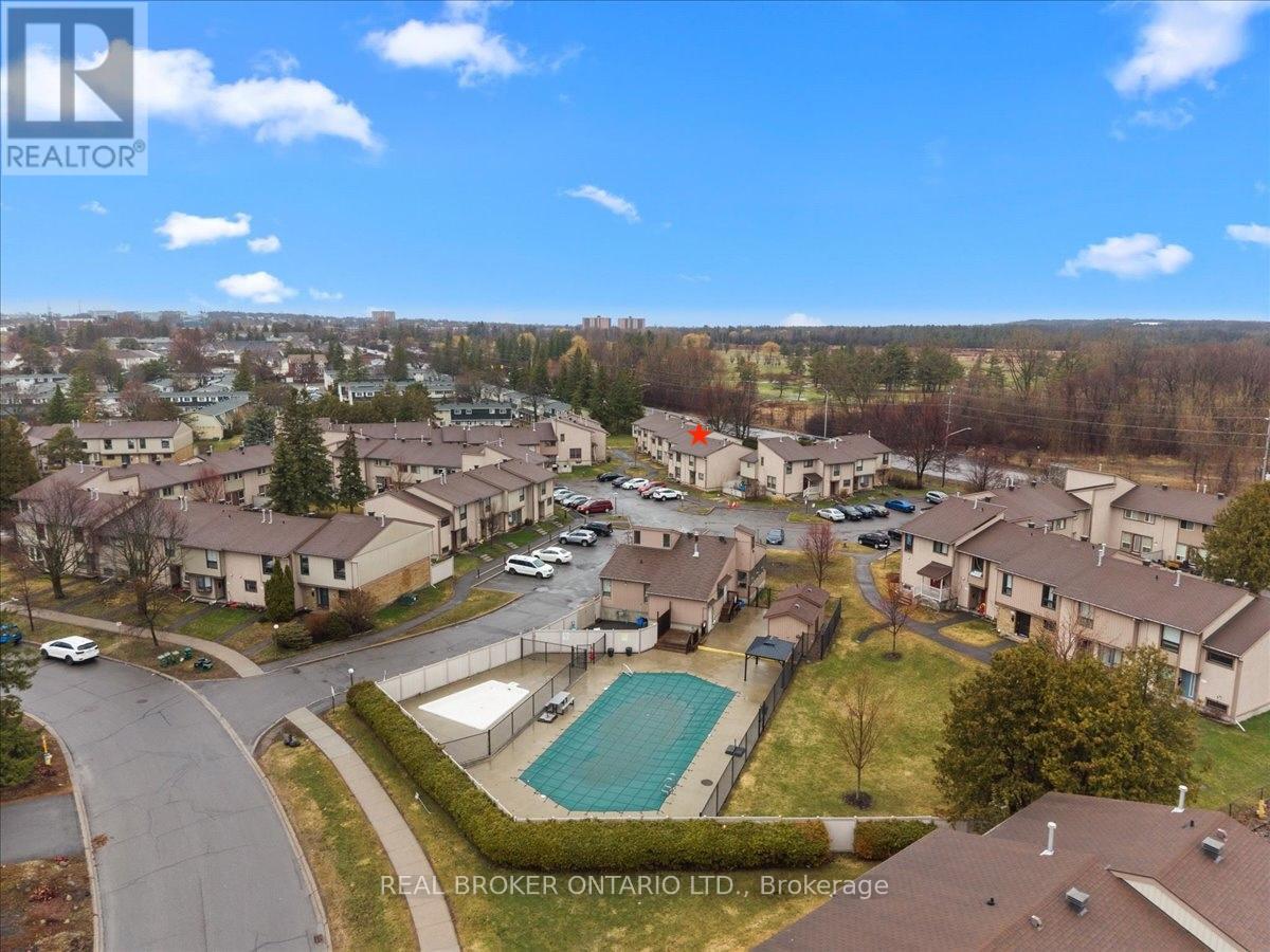 2049 Stonehenge Crescent, Ottawa, Ontario  K1B 4N7 - Photo 41 - X13008520