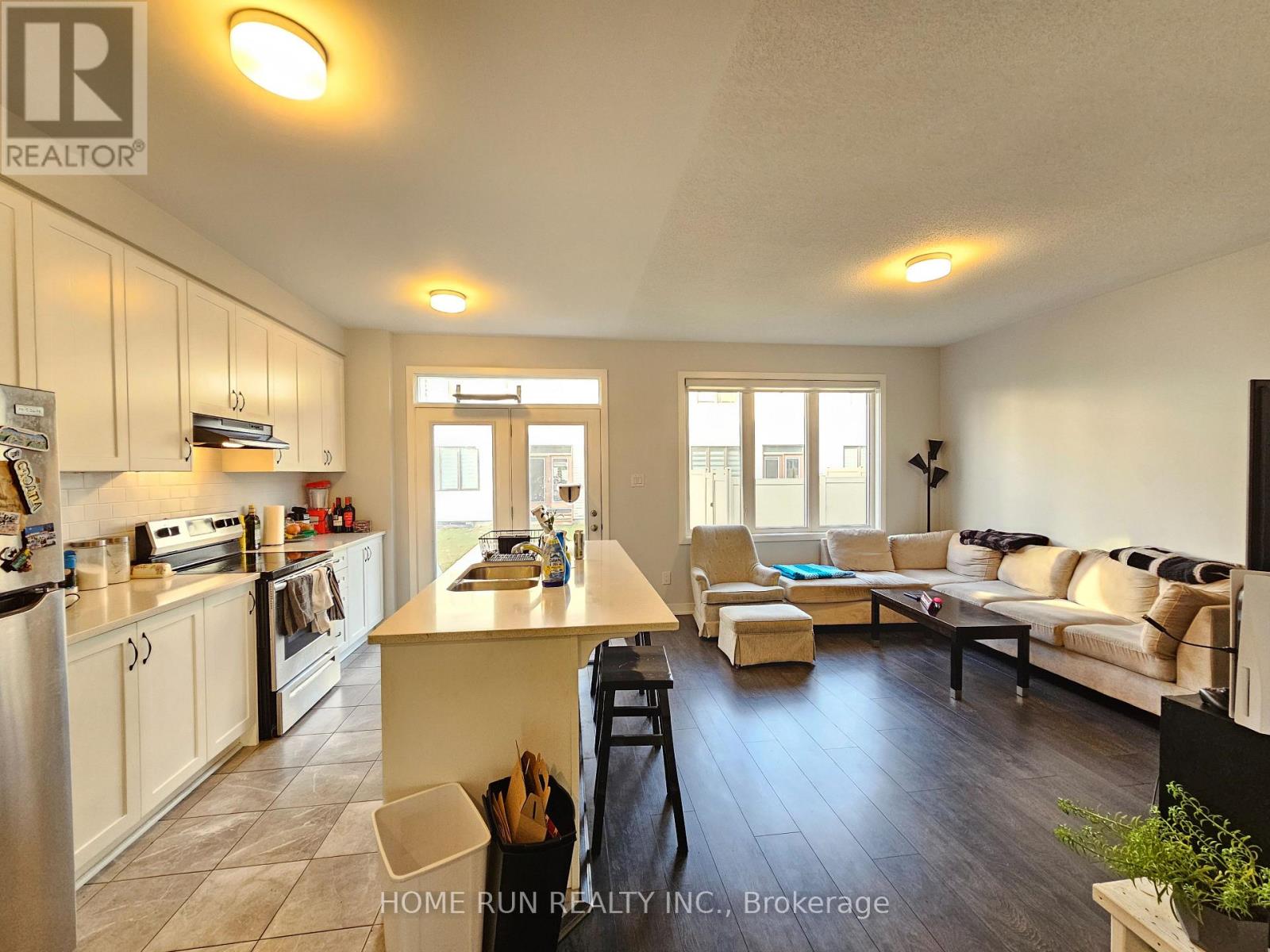 233 Billrian Crescent, Ottawa, Ontario  K2S 3A5 - Photo 4 - X13008574