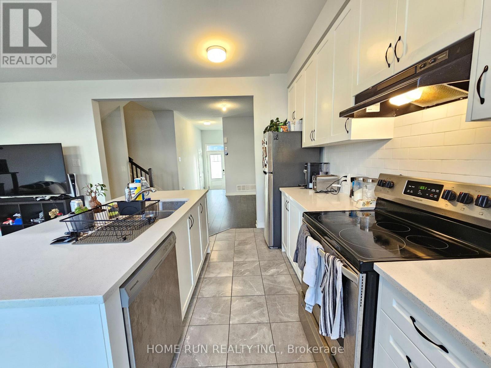 233 Billrian Crescent, Ottawa, Ontario  K2S 3A5 - Photo 5 - X13008574