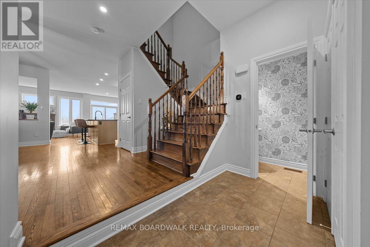 6830 Breanna Cardill Street, Ottawa, Ontario  K4P 0C1 - Photo 4 - X13008626