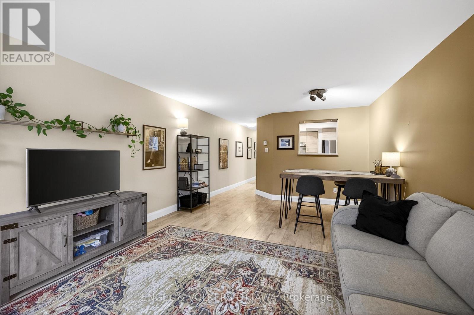 B - 35 Robinson Avenue, Ottawa, Ontario  K1N 8N8 - Photo 10 - X13008708