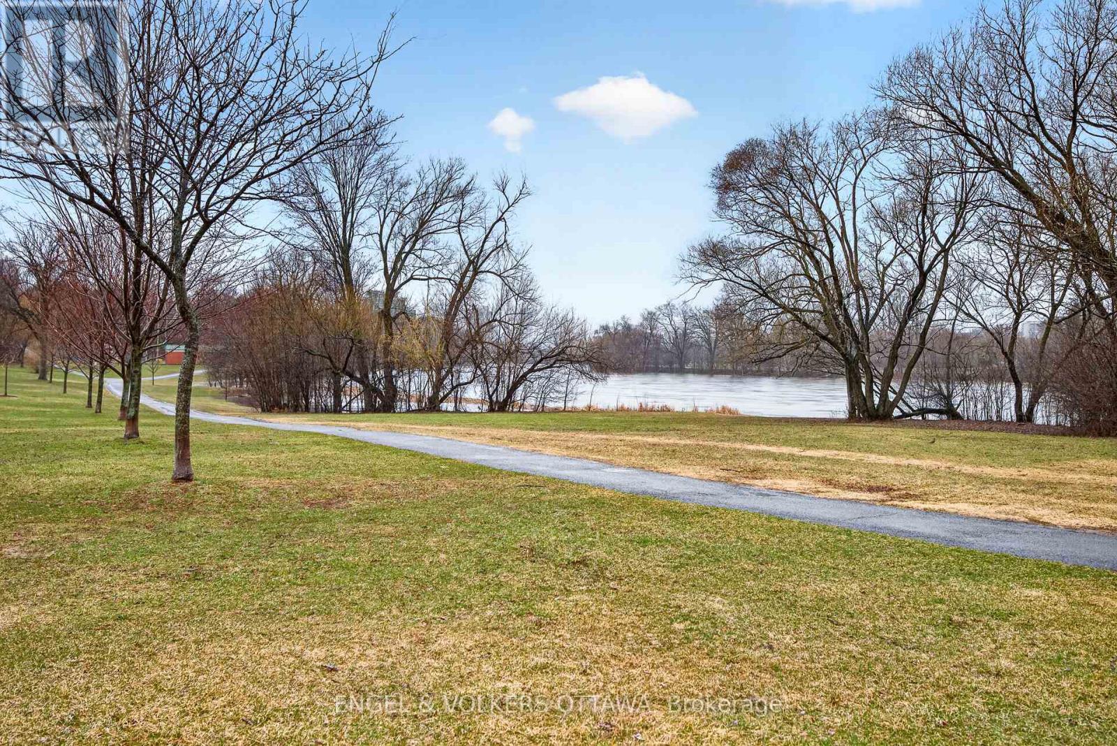 B - 35 Robinson Avenue, Ottawa, Ontario  K1N 8N8 - Photo 19 - X13008708